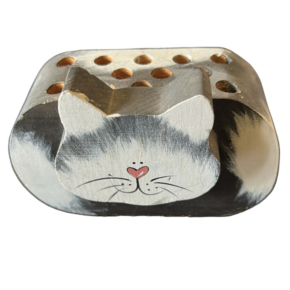 hand carved cat pen, pencil holder - Picture 2 of 5